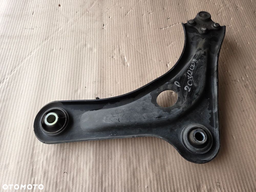 Wahacz przedni prawy Peugeot 208 - 5