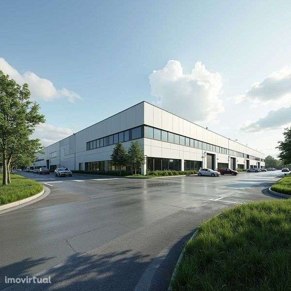 Terreno em Zona Industrial - 21.800m2 - 17.000m2 de construção - Grande imagem: 2/3