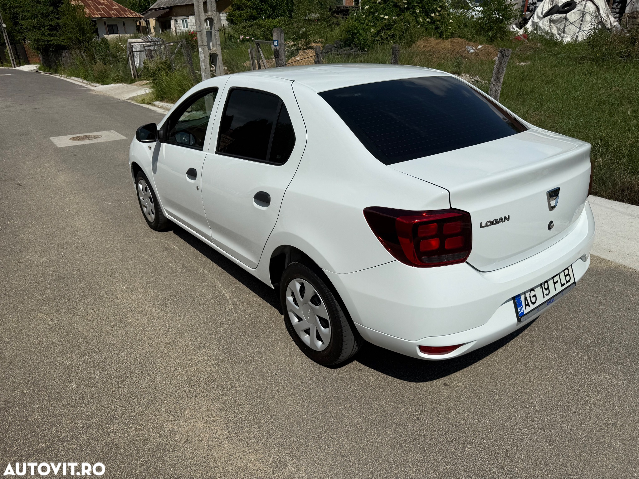 Dacia Logan 1.0 SCe Laureate - 7