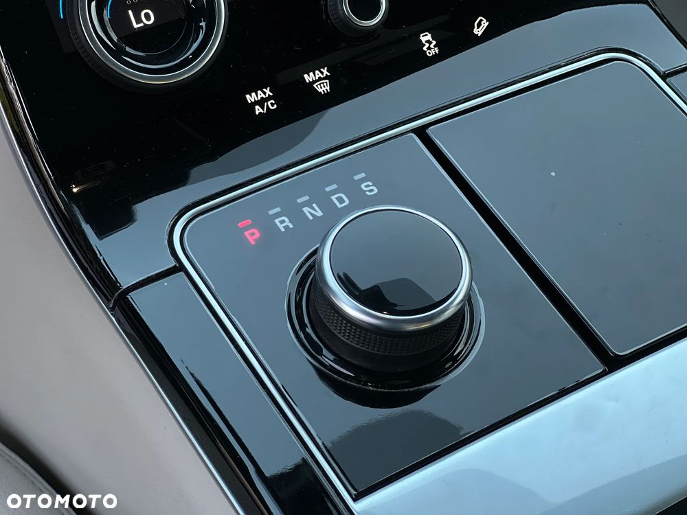 Land Rover Range Rover Velar - 17
