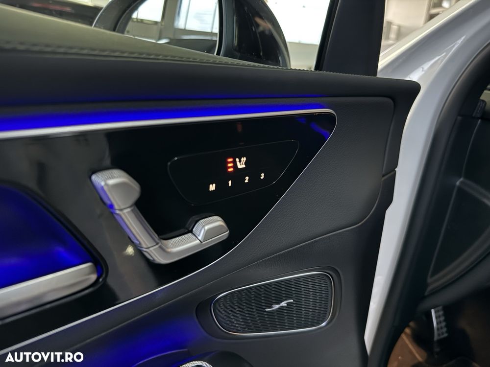 Mercedes-Benz GLC 200 4Matic 9G-TRONIC AMG Line Advanced - 13