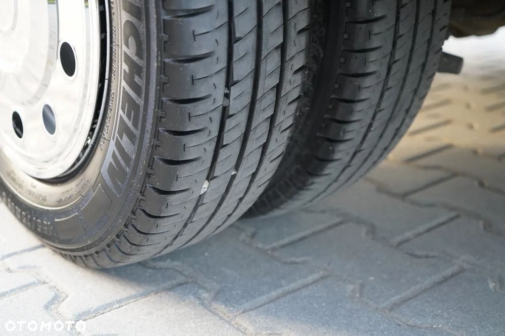 Iveco DAILY / 50C18 / SPROWADZONY / KLIMA / 93 tys. km !!! / - 15