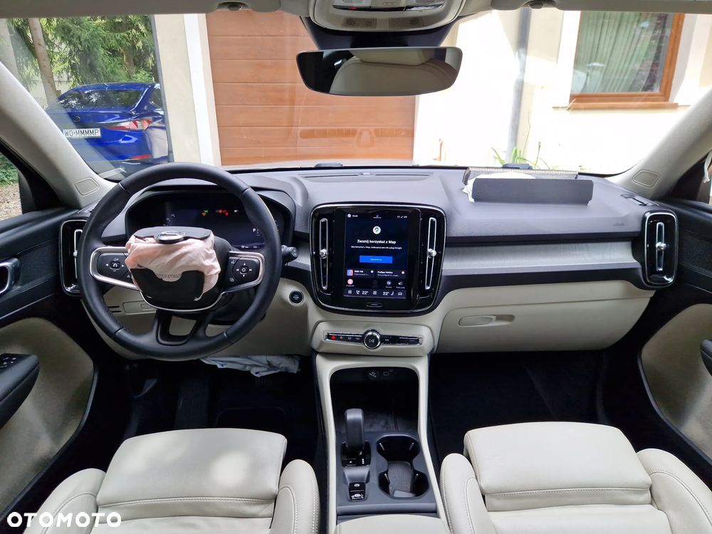 Volvo XC 40 B3 Plus Bright - 12