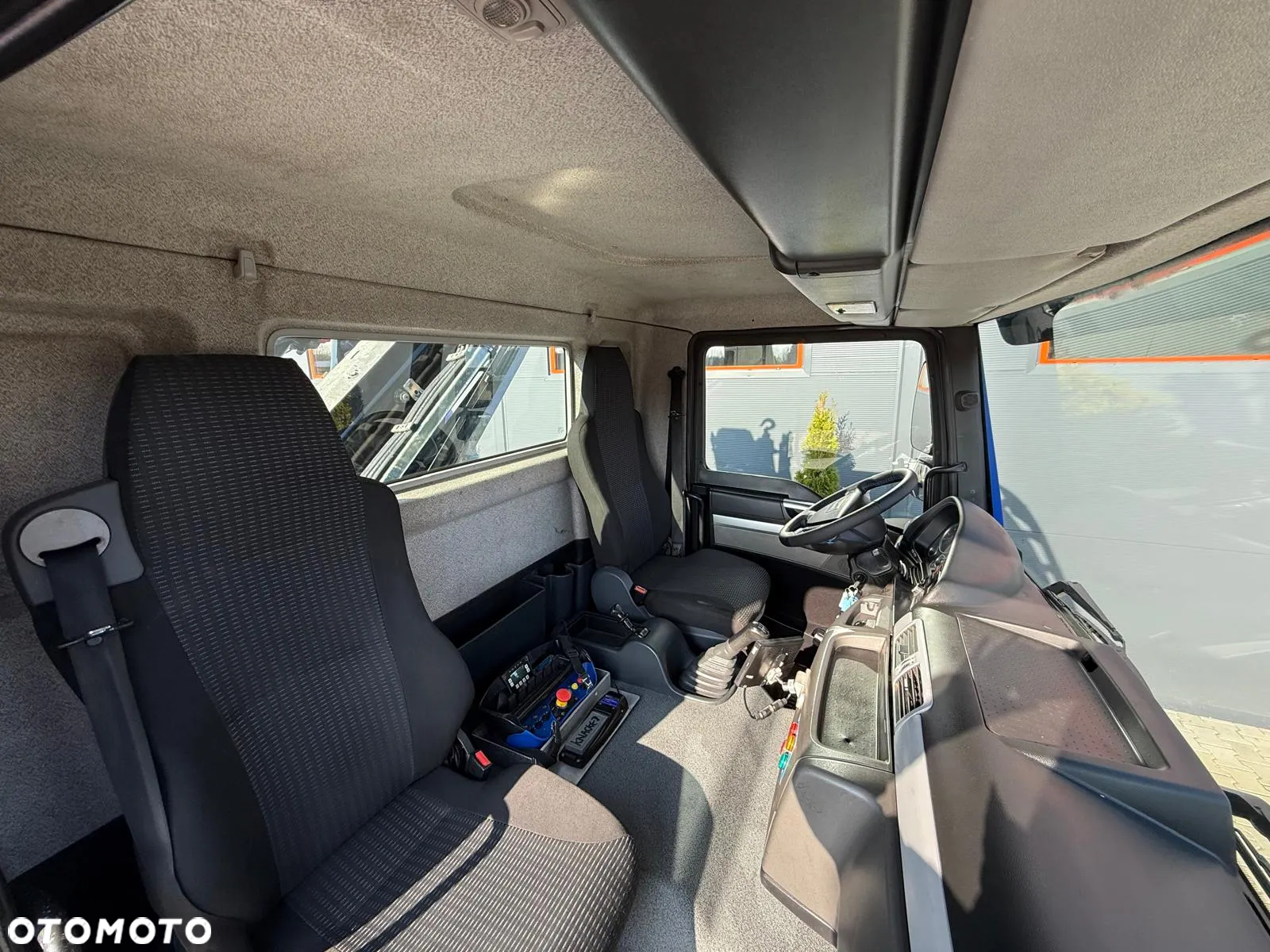 MAN TGM TGL 15.250 / E6 / wywrotka 3-S + HMF żuraw z pilotem / HDS dzwig kran crane kiper kipper - 38