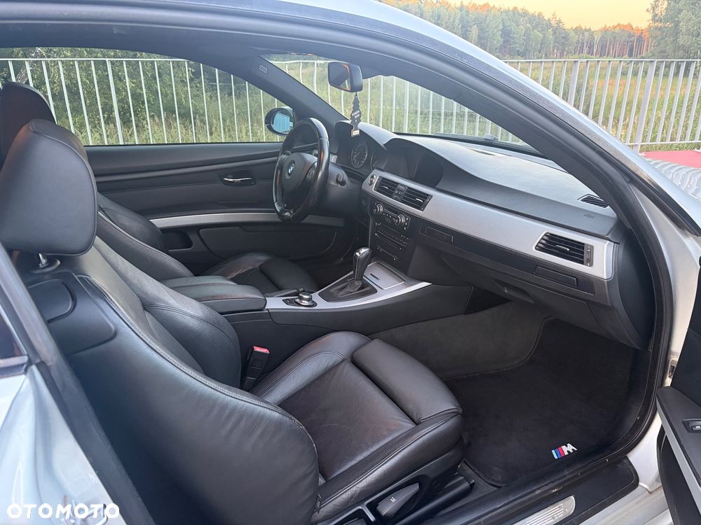 BMW Seria 3 320d DPF - 12