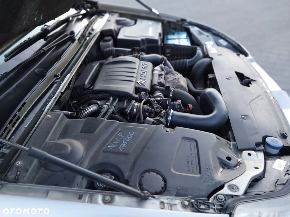 Citroën C5 1.6 HDi Attraction - 10