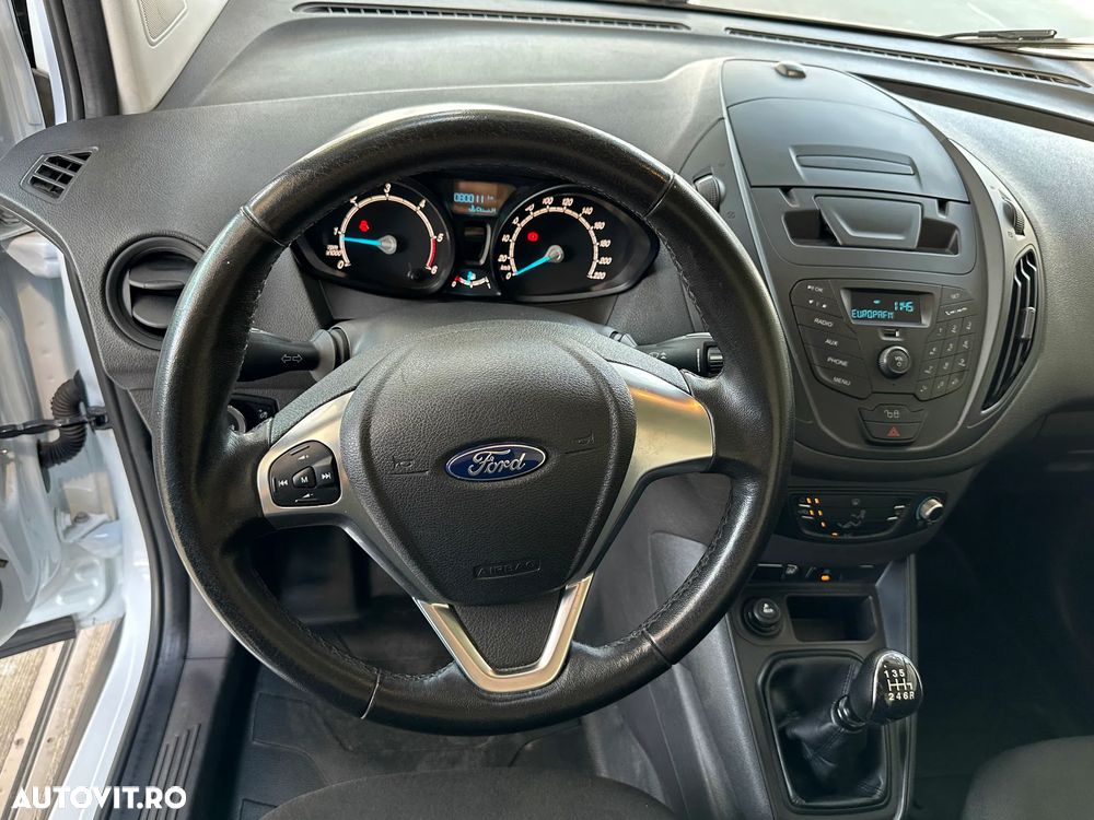 Ford Courier Van - 16
