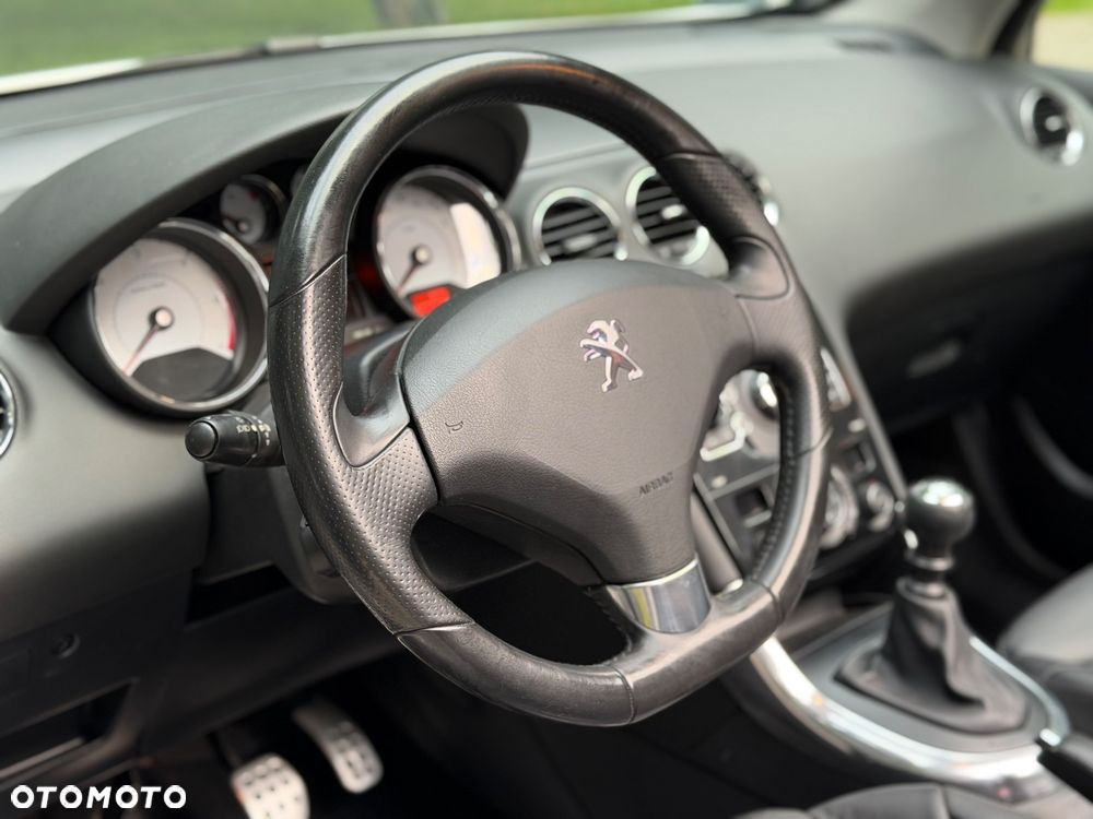 Peugeot 308 CC - 13