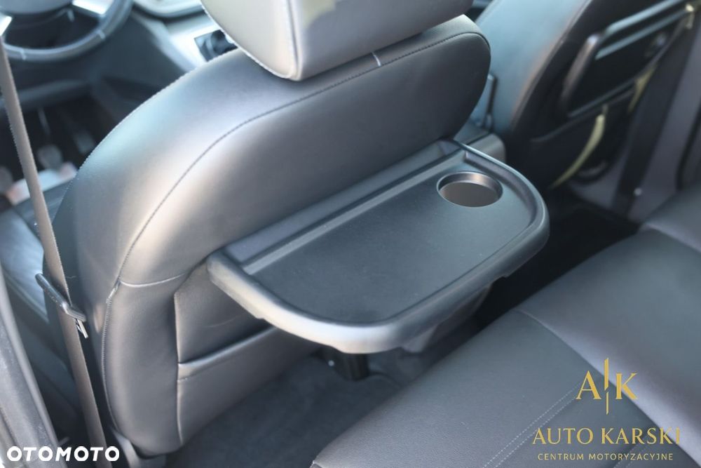 Ford Kuga - 32