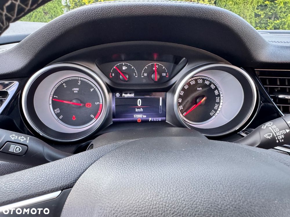 Opel Insignia 2.0 CDTI automatik Business Edition - 27