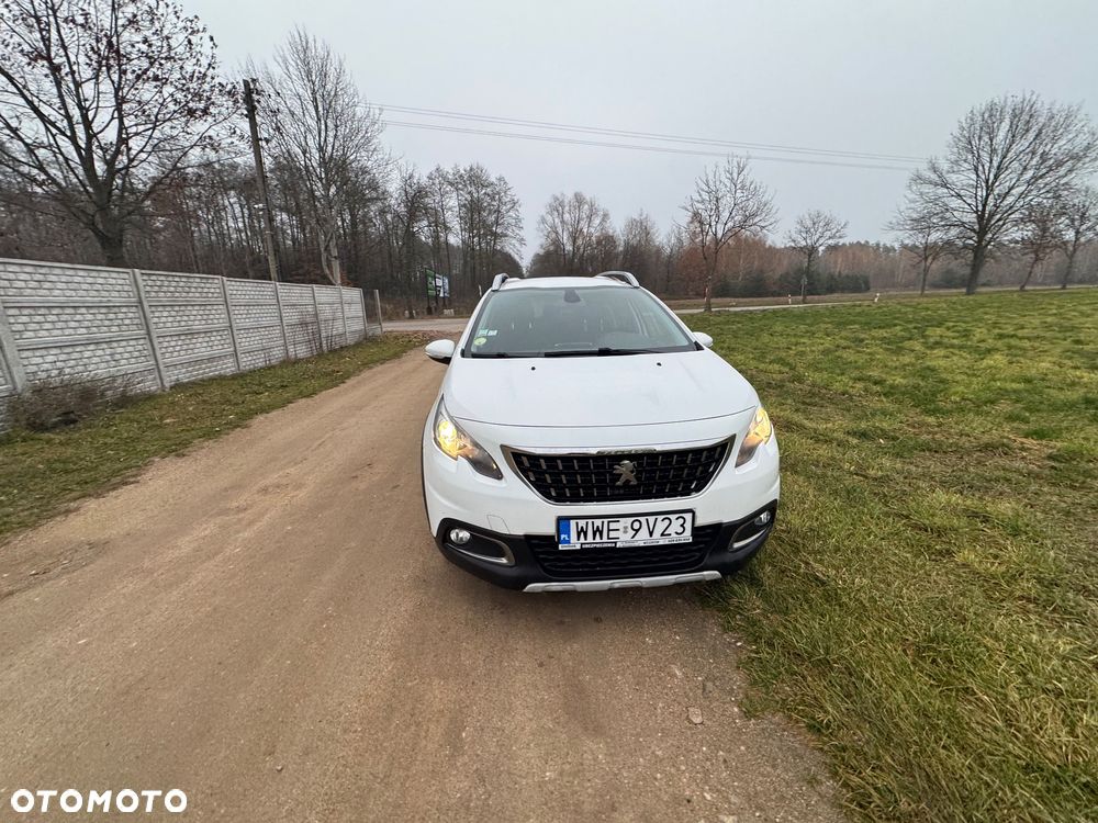 Peugeot 2008 BlueHDi FAP 120 STOP & START EAT6 Allure - 20