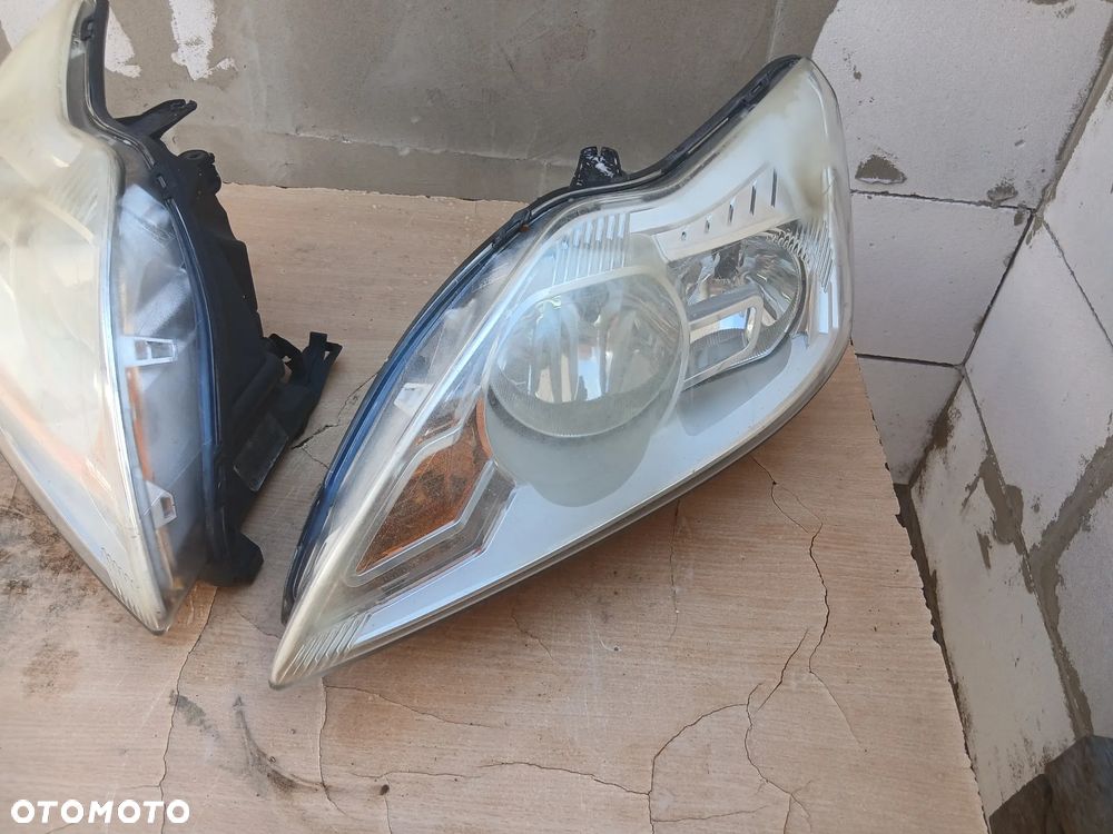 lampy przód ford focus MK2 lift - 4