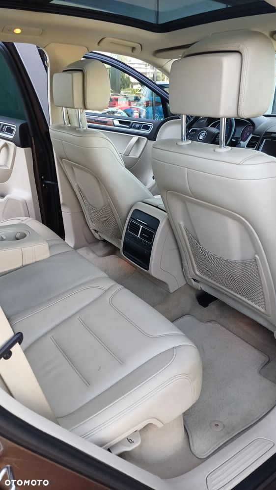 Volkswagen Touareg - 18
