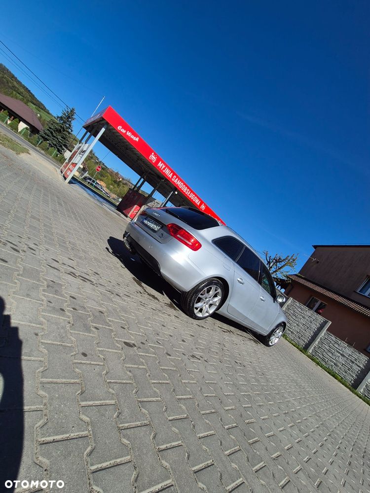 Audi A4 Avant 2.0 TDI Quattro - 12