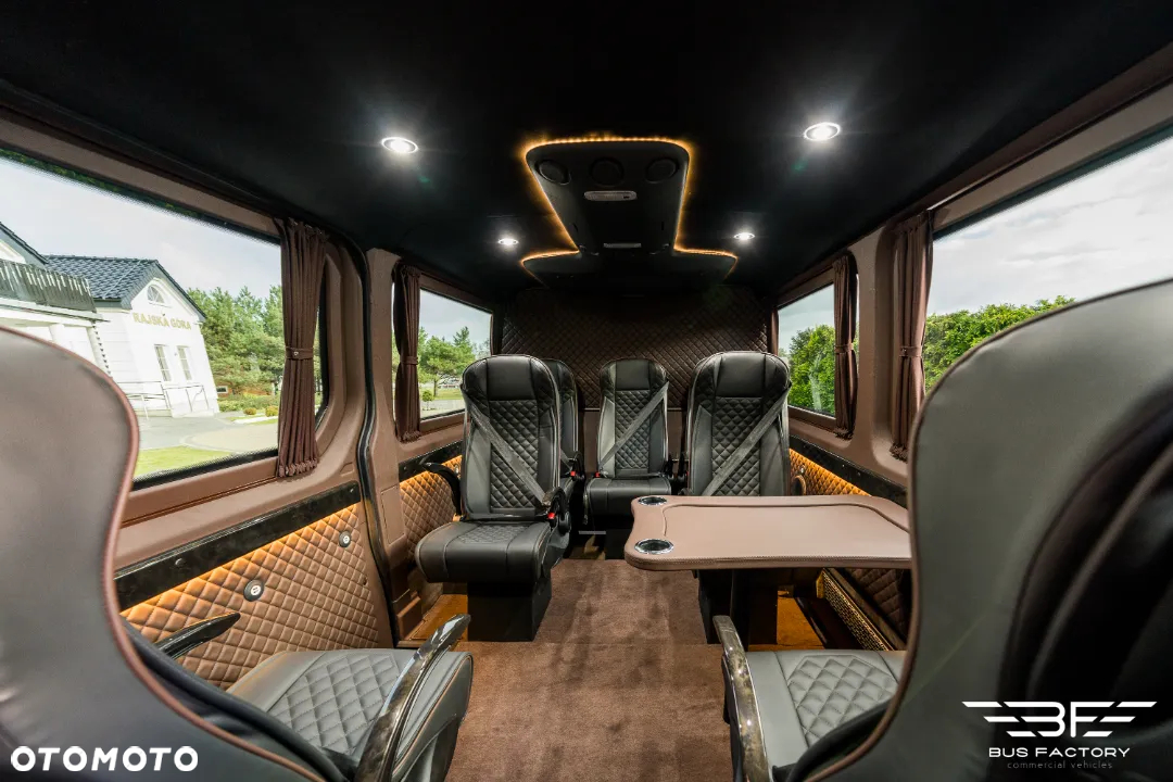Mercedes-Benz Sprinter - 15