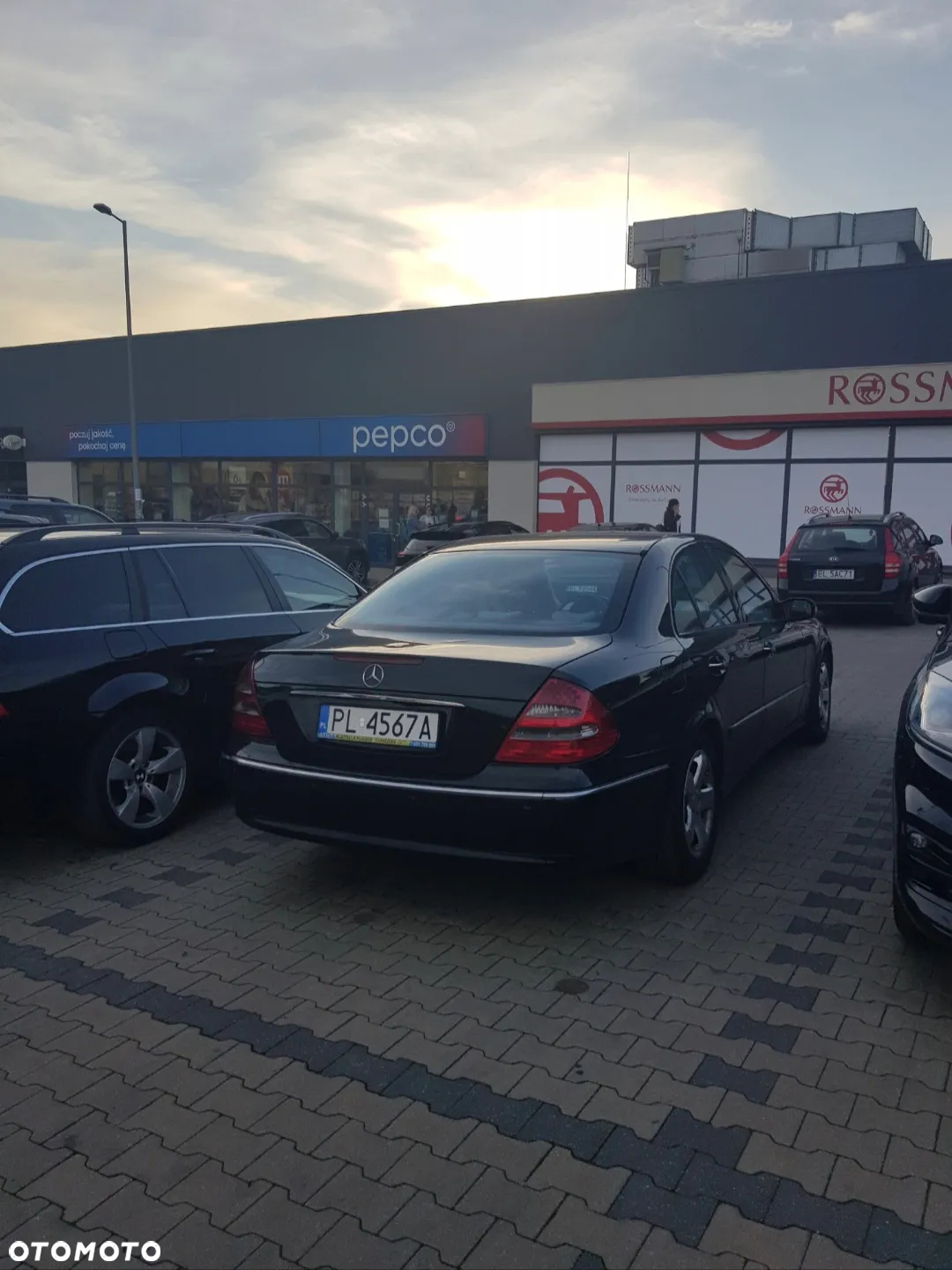 Mercedes-Benz Klasa E - 9