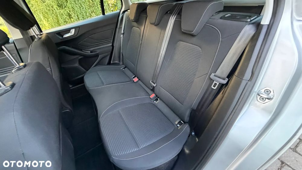 Ford Focus 1.5 EcoBlue STart-Stopp-System TITANIUM - 18