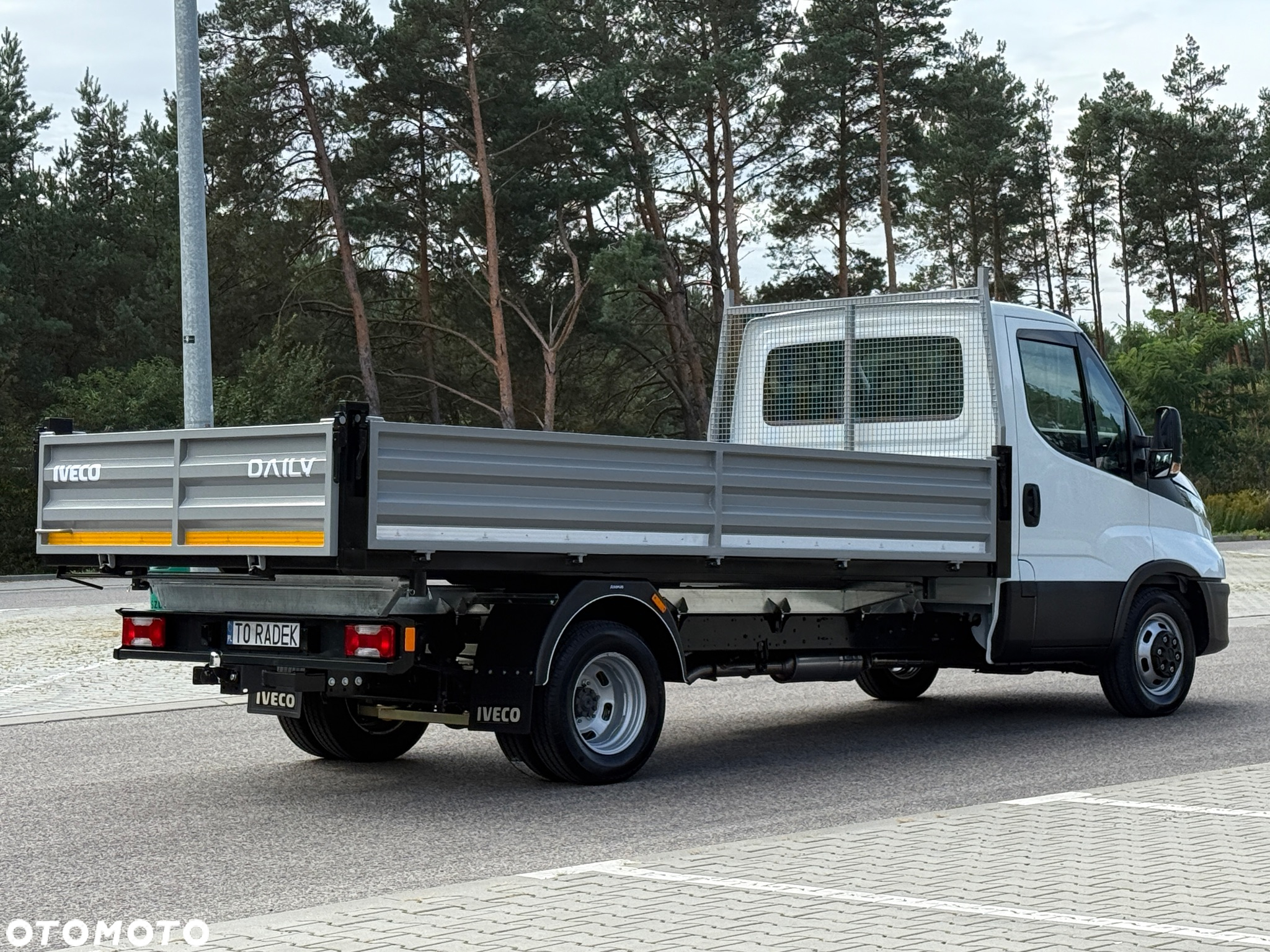 Iveco DAILY 35-180 3.0 HPI 180KM WYWROTKA 3-stronna ! 78 tyś km! Resor +Poduszka! HAK!!! - 8