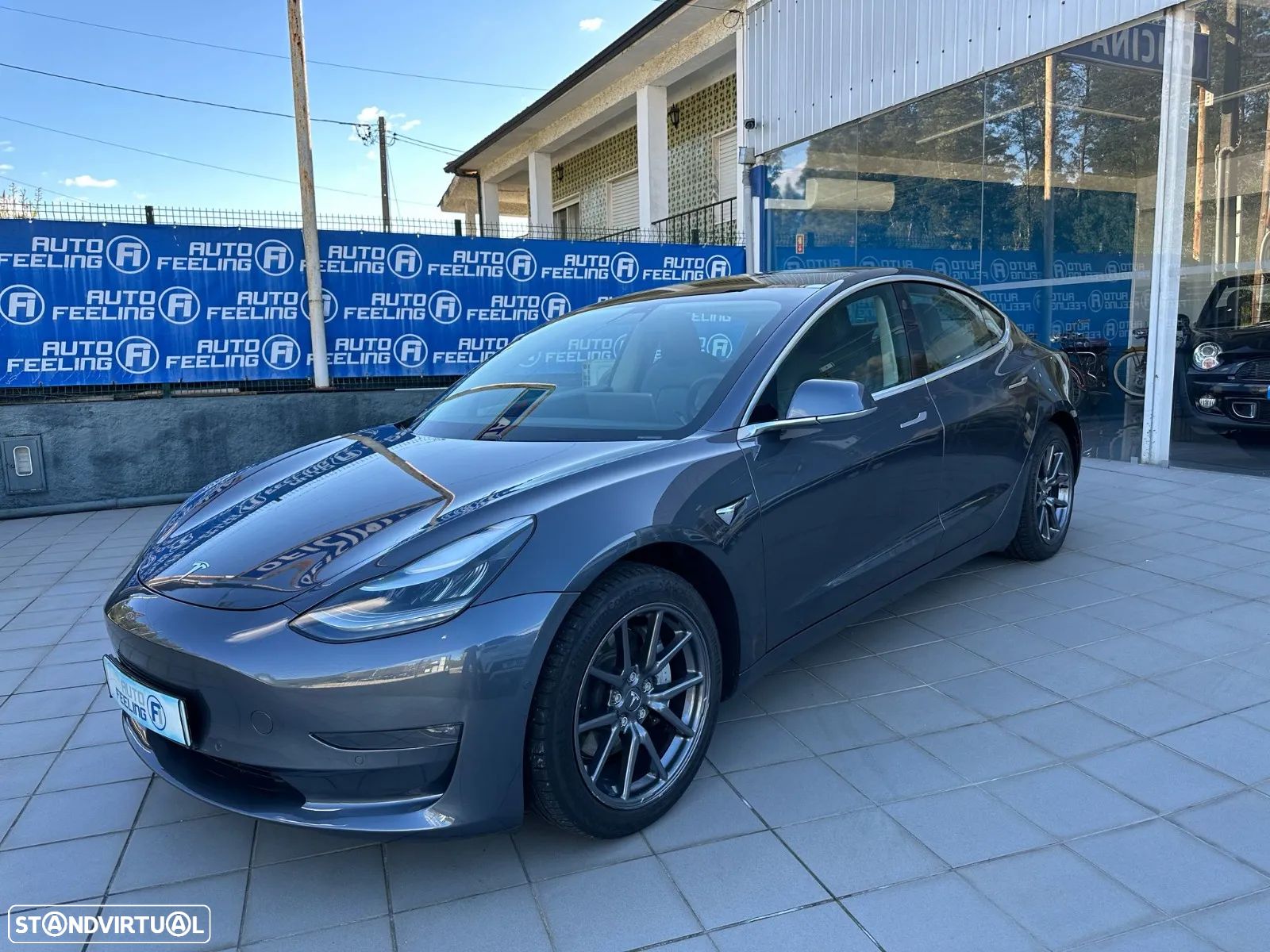 Tesla Model 3 Long-Range Dual Motor AWD - 1