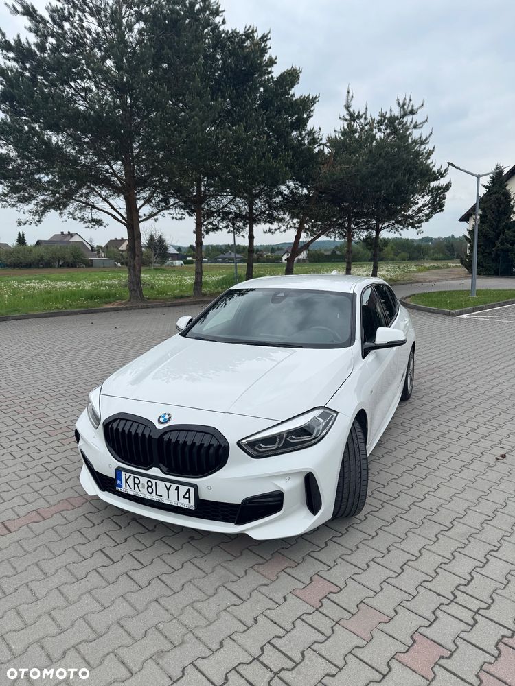 BMW 1 Series 2020 photo 5