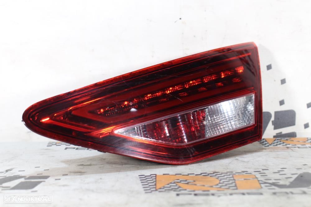 Farolim Direito Seat Leon (5F1)  5F0945308f / 90037401 / Passageiro Ma - 2