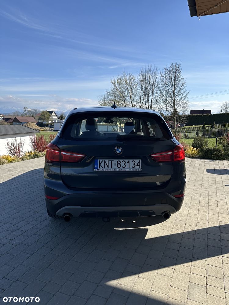 BMW X1 xDrive25i M Sport - 8