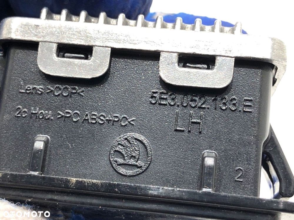 LAMPKA PROJEKTOR LED LEWY RRZÓD  SKODA OCTAVIA IV (NX3, NN3) 2020 - 2022 2.0 TSI 4x4 140 kW [190 - 4