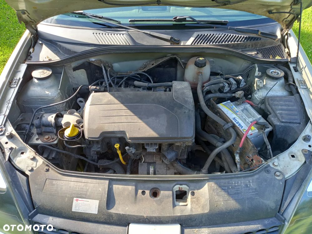 Renault Clio - 15