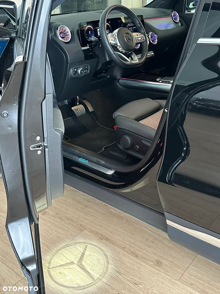 Mercedes-Benz EQA 250 66.5kWh Electric Art - 6