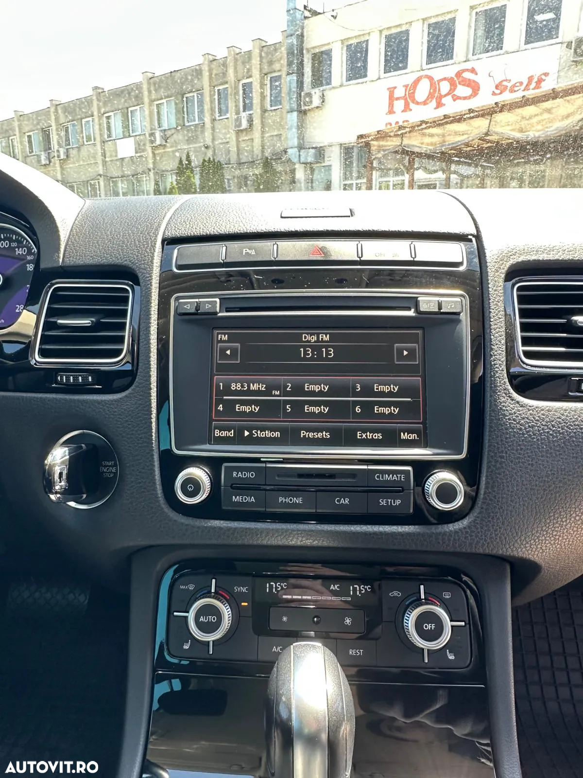 Volkswagen Touareg 3.0 V6 TDI BMT - 16