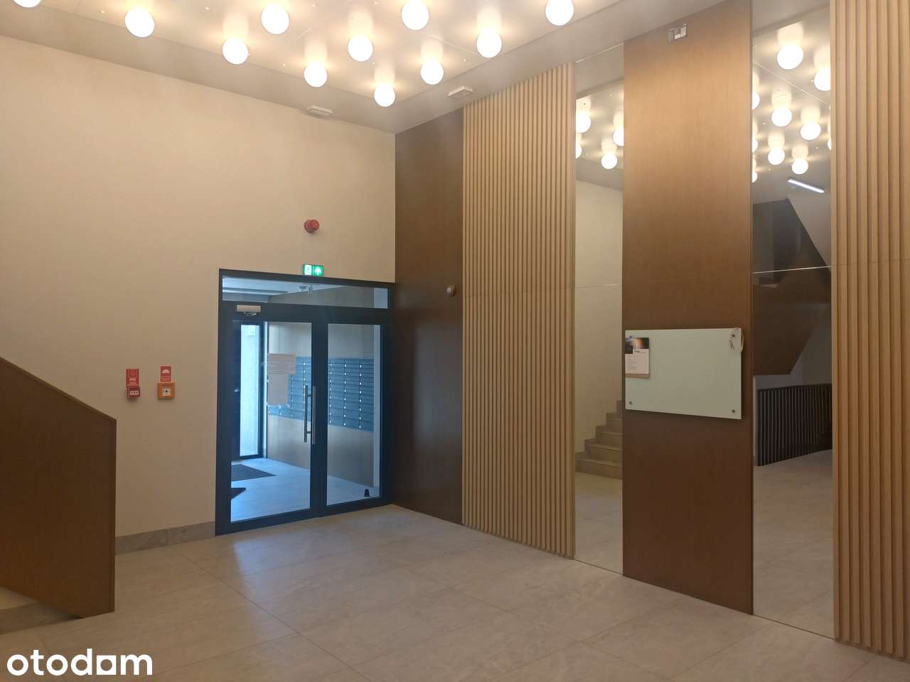 Nowe przestronne 4-pokojowe mieszkanie na 15 piętrze z dużym balkonem - Pełny obrazek: 3/20