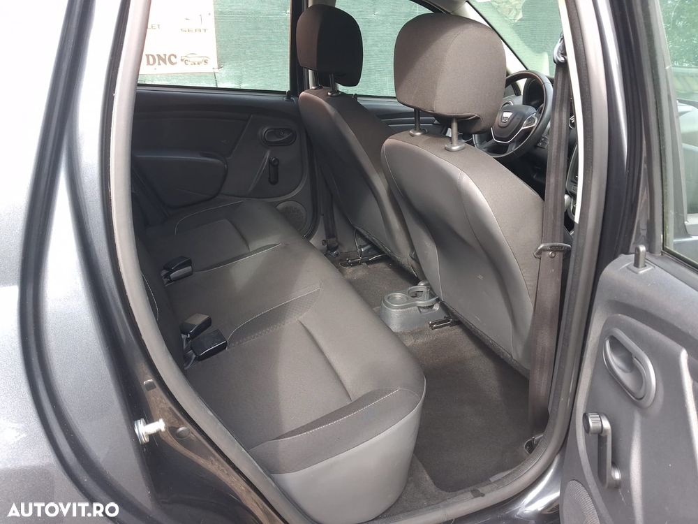 Dacia Duster 1.5 dCi 4x2 Laureate - 9