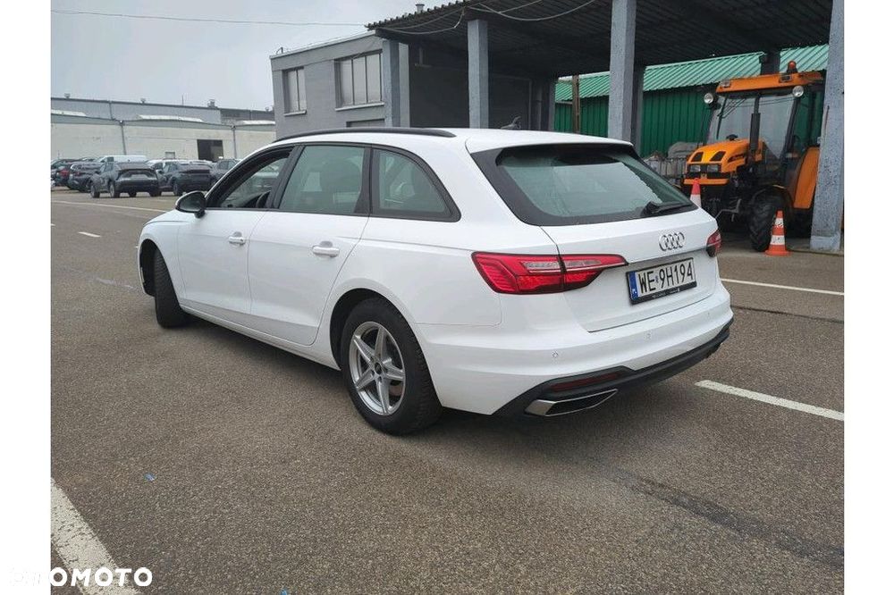 Audi A4 Avant - 2
