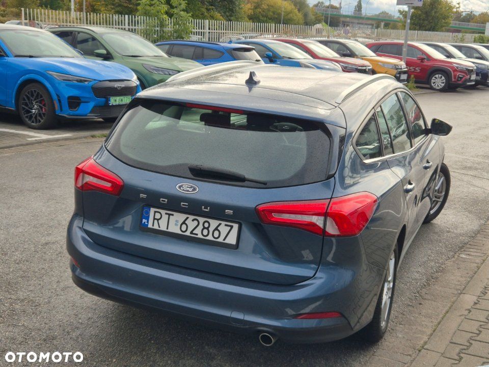 Ford Focus - 6
