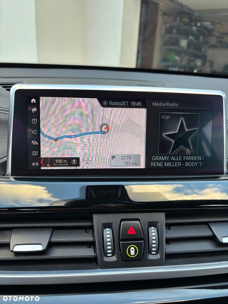 BMW X1 sDrive18d Sport Line - 27