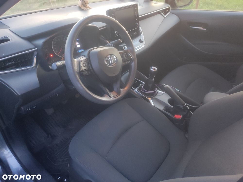Toyota Corolla - 5