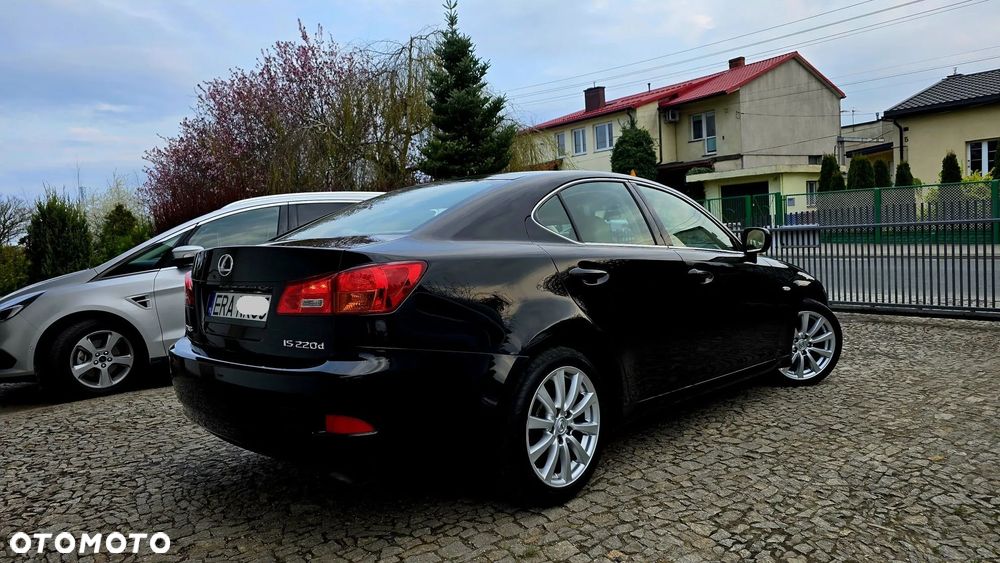 Lexus IS 220d - 2