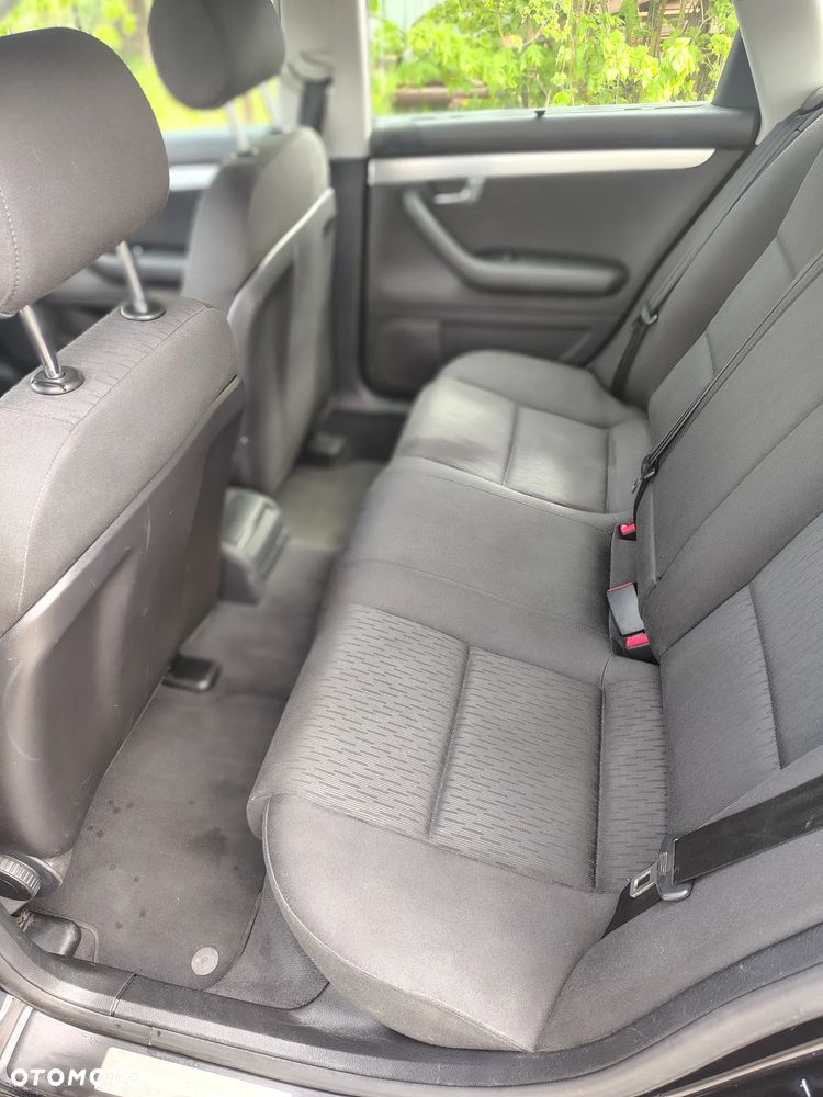 Audi A4 Avant - 4