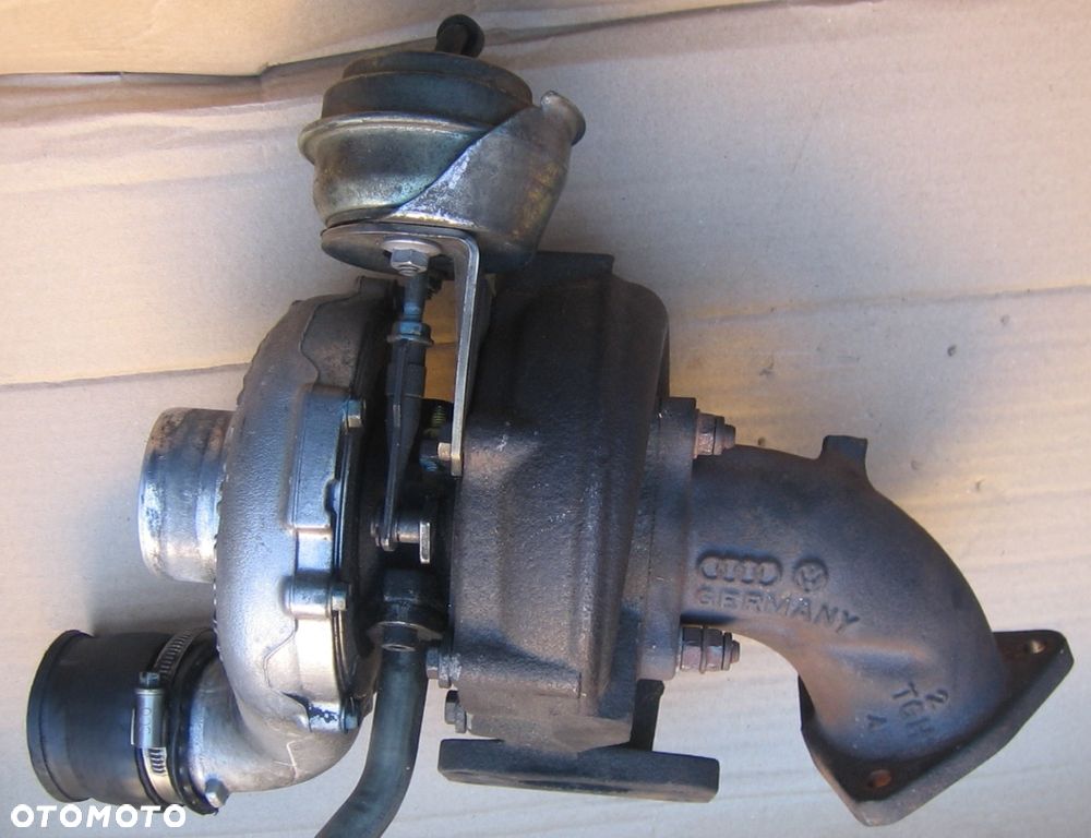 turbo sprężarka AUDI A4 A6 PASSAT B5 2.5 TDI 059145701C - 1