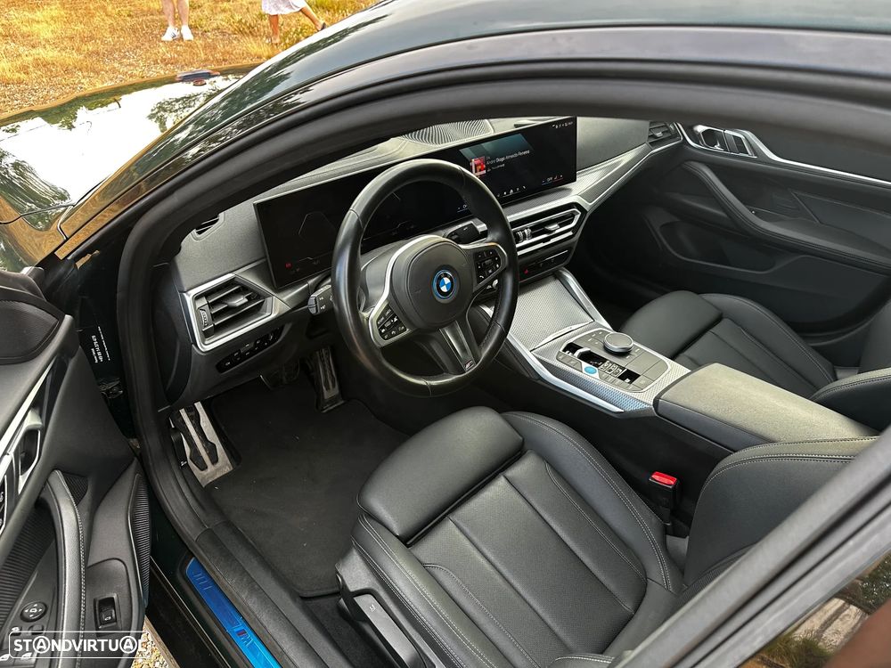 BMW i4 - 12