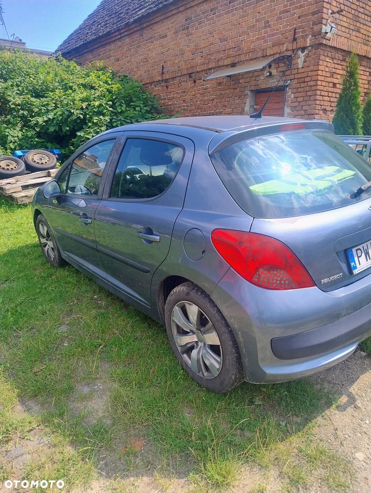 Peugeot 207 1.6 HDi - 2
