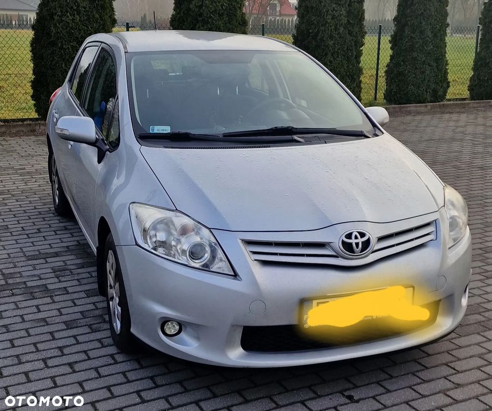 Toyota Auris 1.33 VVT-i Life Comfort - 1