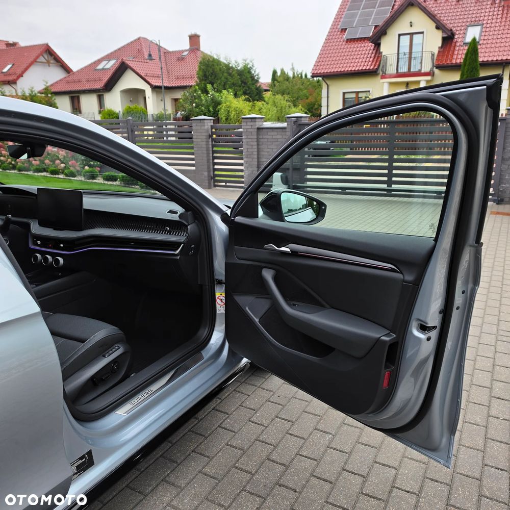 Skoda Superb 2.0 TSI 4x4 Sportline DSG - 15