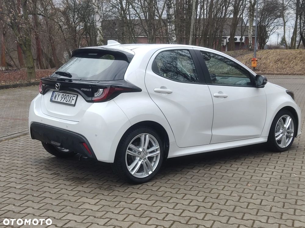 Mazda 2 Hybrid - 7
