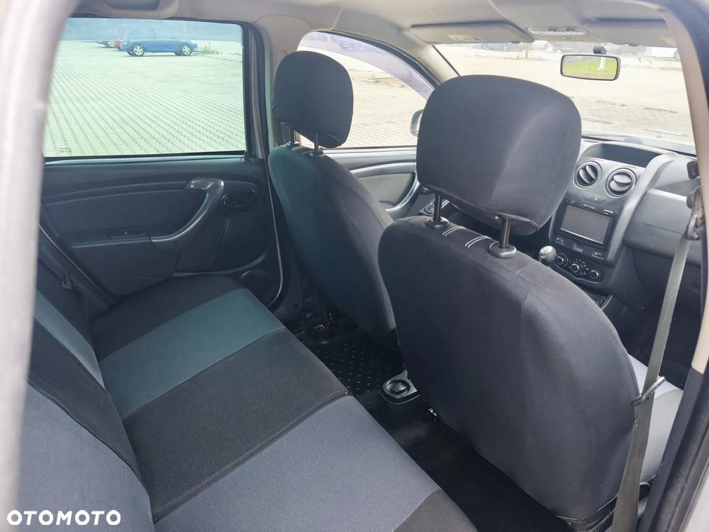 Dacia Duster 1.5 dCi Laureate 4x4 S&S EU6 - 12