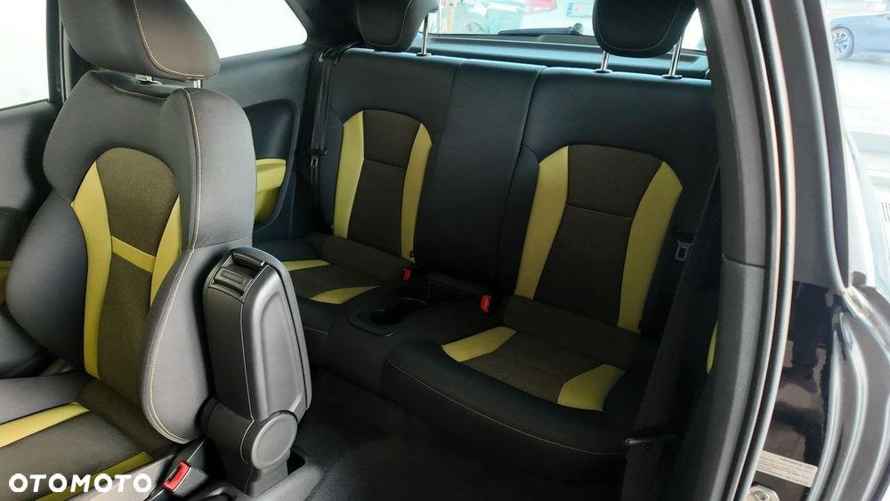 Audi A1 3-drzwiowe 1.4 TFSI Ambition S tronic - 12