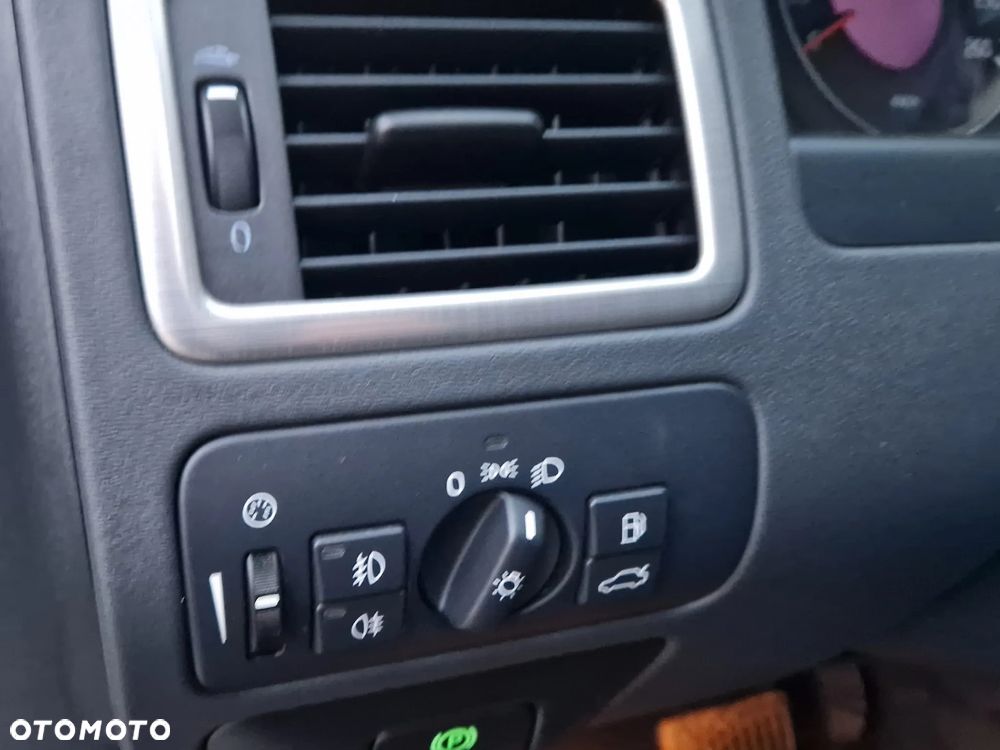 Volvo V70 2.5T AWD Summum - 7