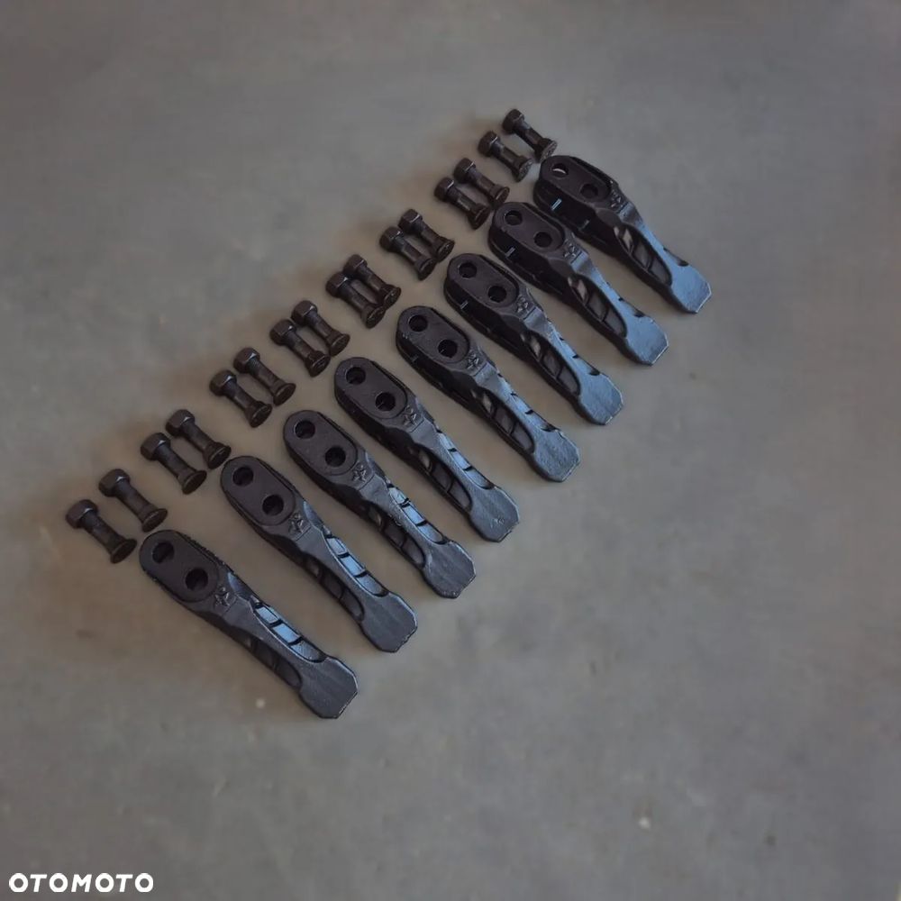 Komplet 8 zębów środkowych łyżki przedniej JCB 3CX 4CX NOWY MODEL ZESTAW - 3