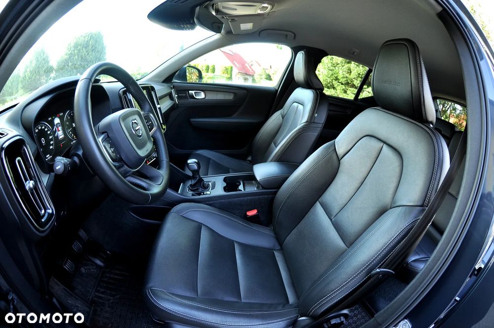 Volvo XC 40 T3 Inscription - 22