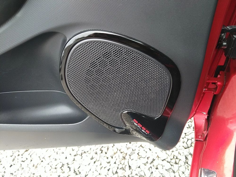 Renault Clio - 25